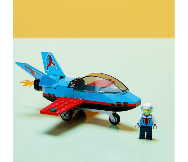 LEGO City 60323 Samolot kaskaderski - 1032215 - zdjęcie 5